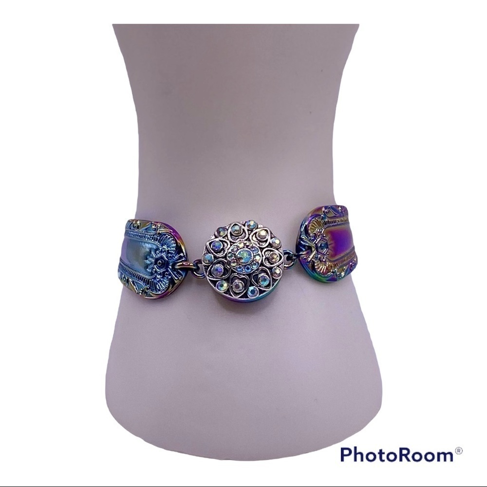 Multicolored Snap Jewelry Spoon Bracelet w/18mm Dazzling Iridescent Snap.  VIDEO